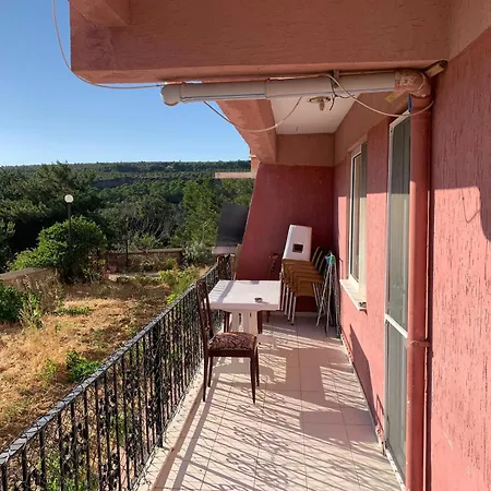 Apartment Ayvaligin En Goezde Plajlarini Izleyerek Tatilin Keyfine Varin